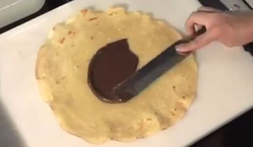 Electrical crepe machine